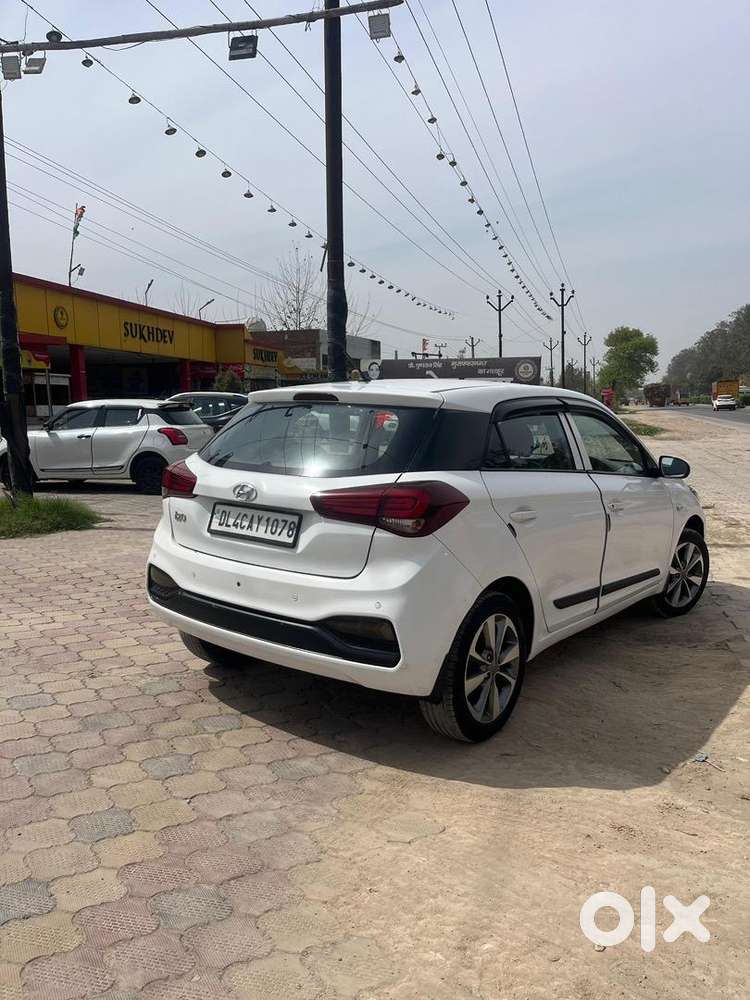 Hyundai I20 2018 Diesel 111000 Km Driven