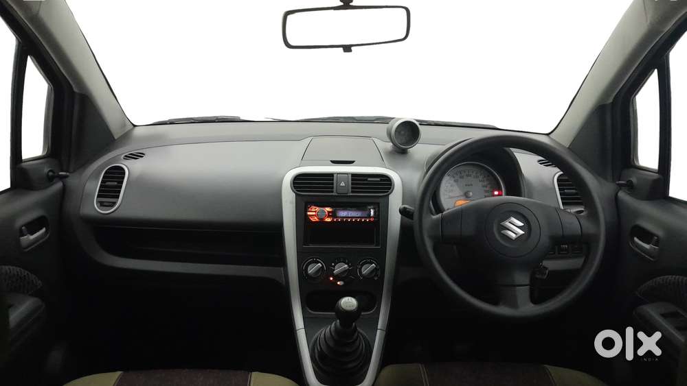 Maruti Suzuki Ritz Vxi, 2014, Petrol