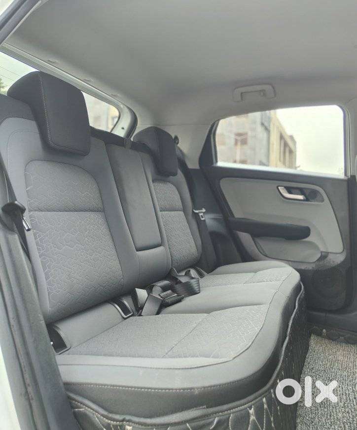 Tata Altroz Xz, 2020, Cng & Hybrids