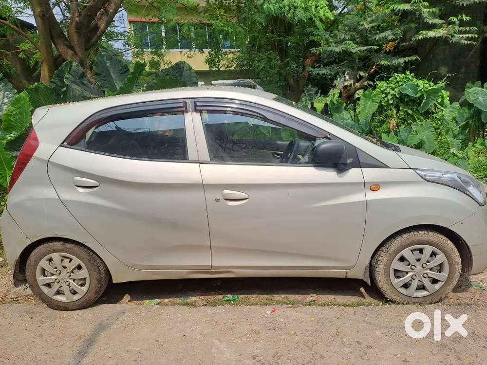 Hyundai Eon Sportz 2012 Petrol