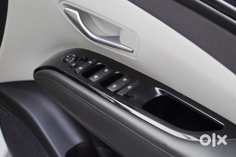 Hyundai Tucson 2.0 Signature Petrol At, 2023, Petrol