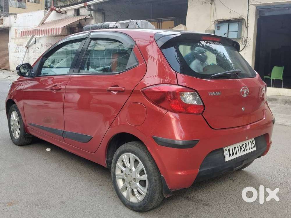 Tata Tiago 1.2 Revotron Xta, 2018, Petrol