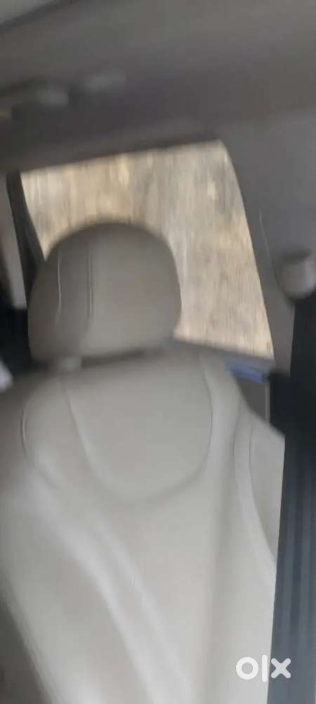 Mahindra Xuv700 Diesel 2023