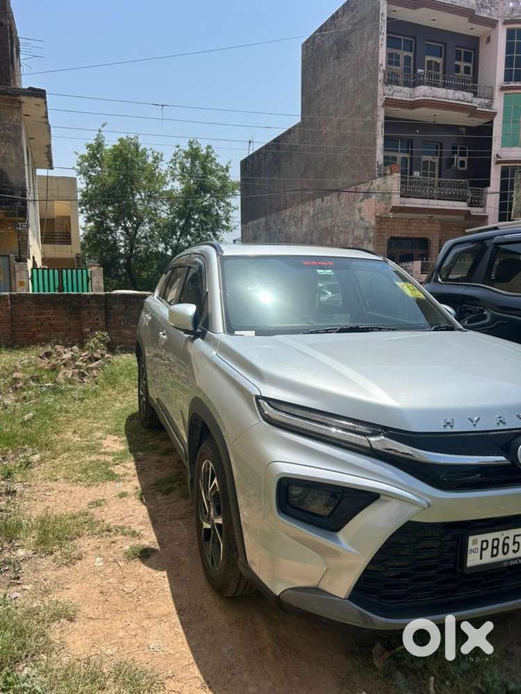 Toyota Urban Cruiser Hyryder 2025 30dec Petrol 2900 Km Driven