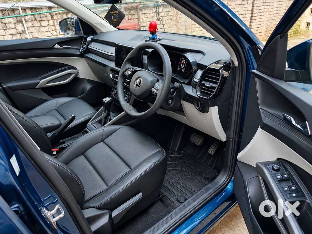 Skoda Kylaq Signature, 2025