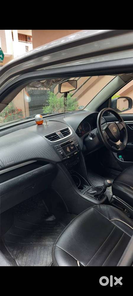 Maruti Suzuki Swift ZXI 2013