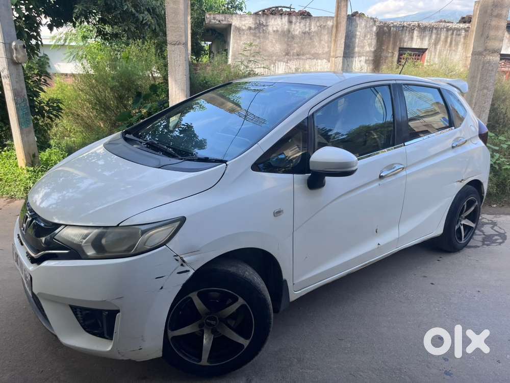 Honda Jazz 2016 Diesel Well Maintained