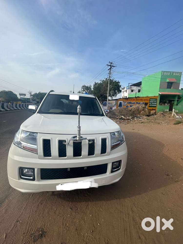 Mahindra Tuv 300 2018 Diesel Well Maintained