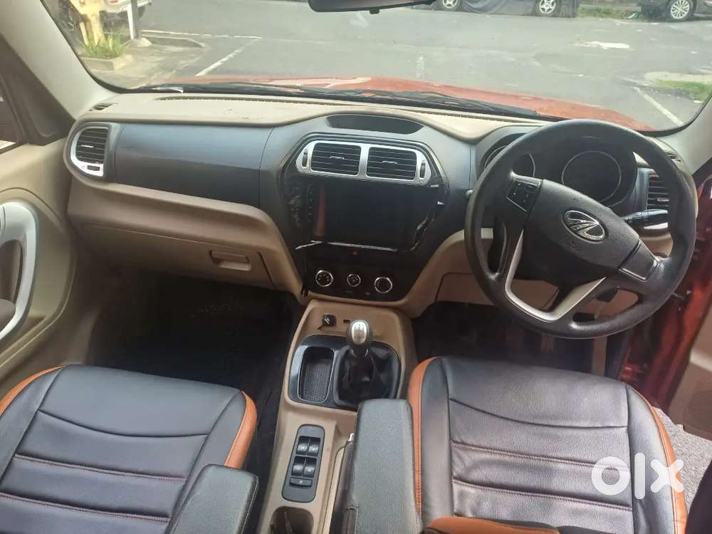 Mahindra Tuv 300 2016