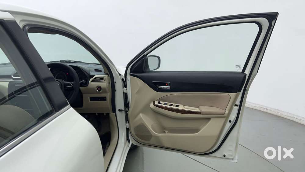 Maruti Suzuki Dzire 1.2 Zxi Amt, 2019, Petrol