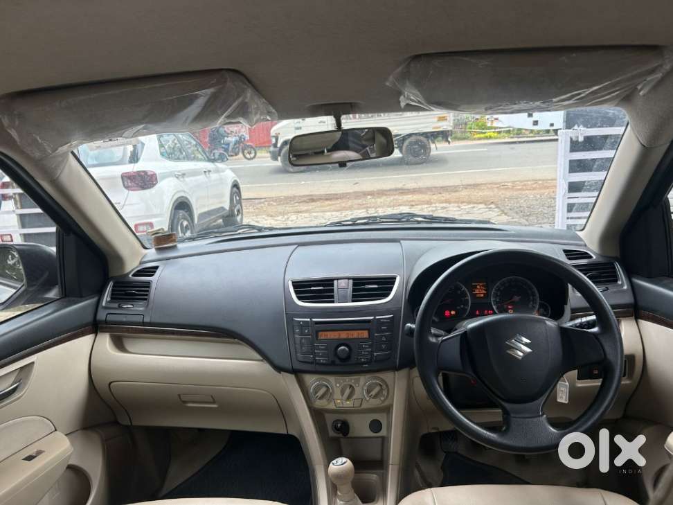 Maruti Suzuki Dzire 1.2 Vxi, 2014, Petrol