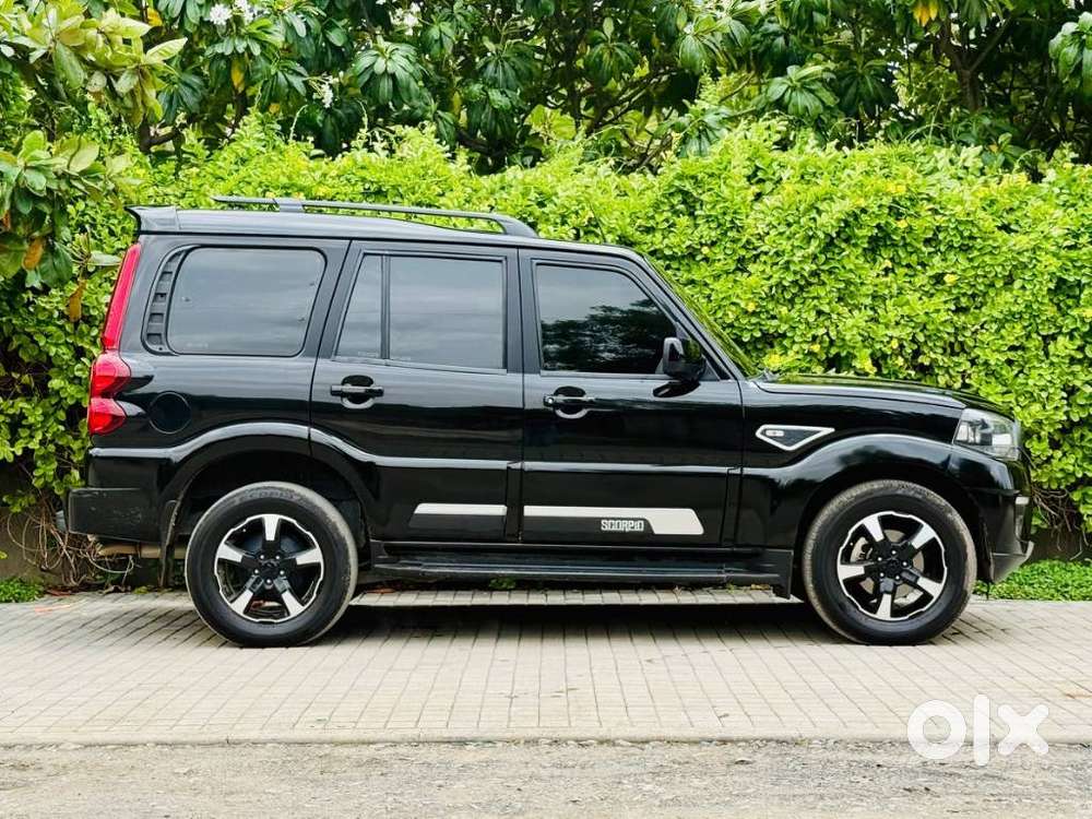 Mahindra Scorpio Classic 2.2 S 11 Mt 7 Str, 2024, Diesel