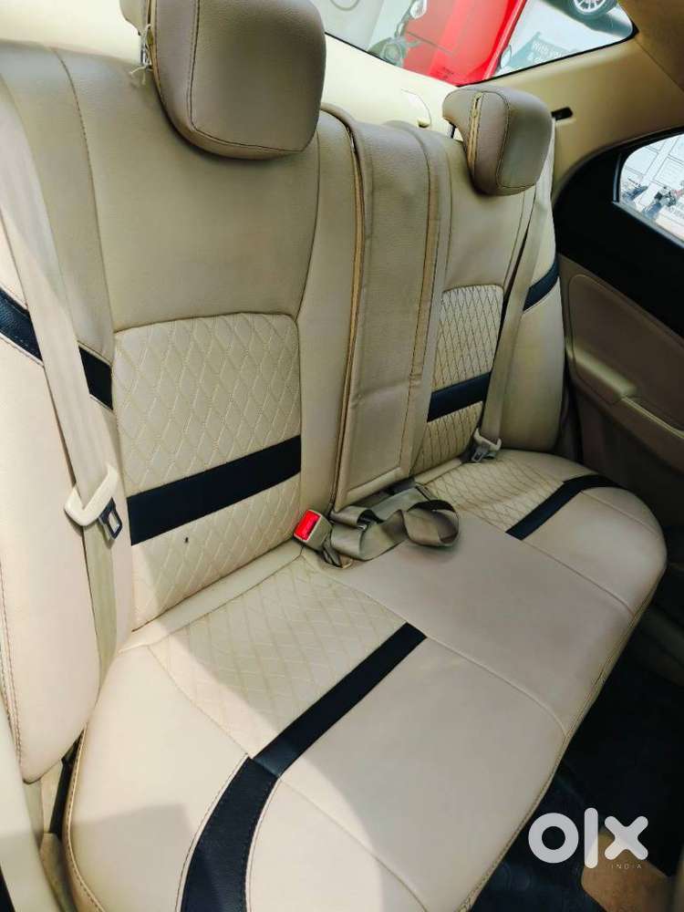 Maruti Suzuki Swift Dzire Amt Zxi Plus, 2017, Petrol