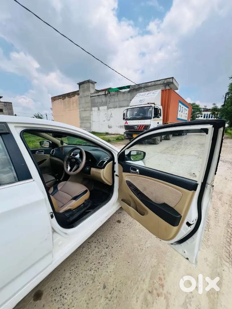 Hyundai Verna 2015 Variant