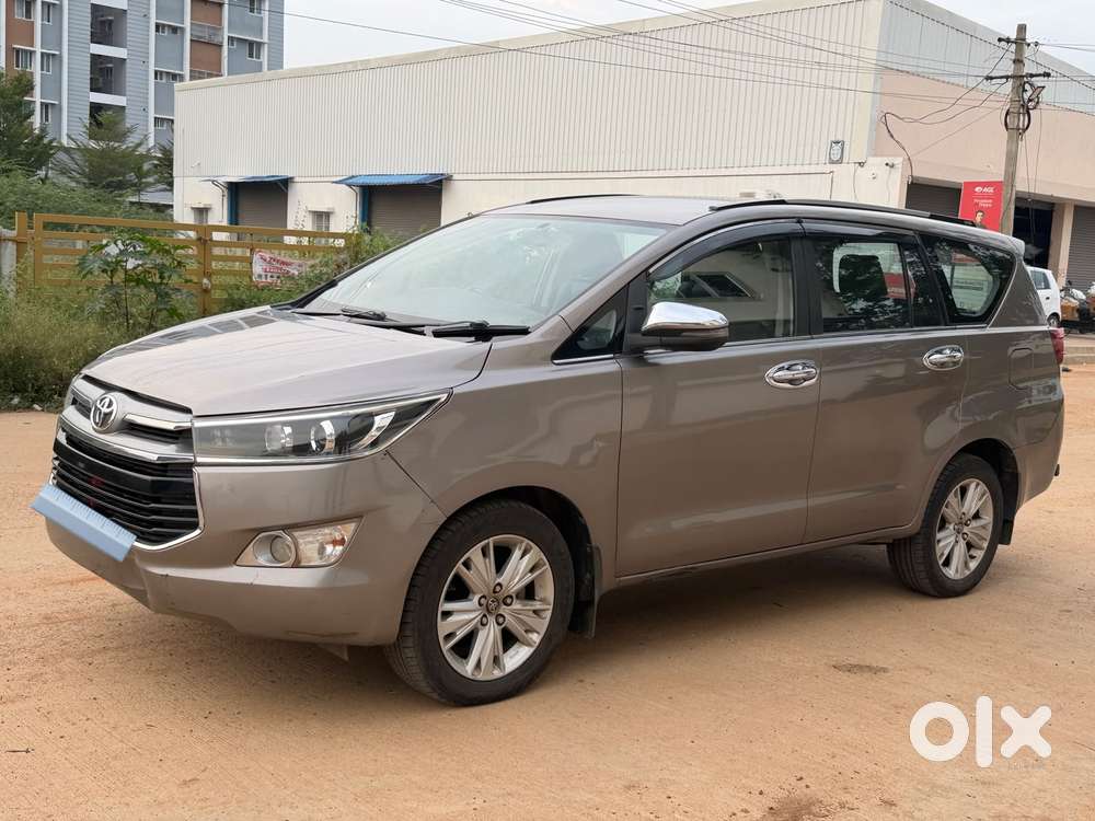 Toyota Innova Crysta 2.5z, 2017, Diesel