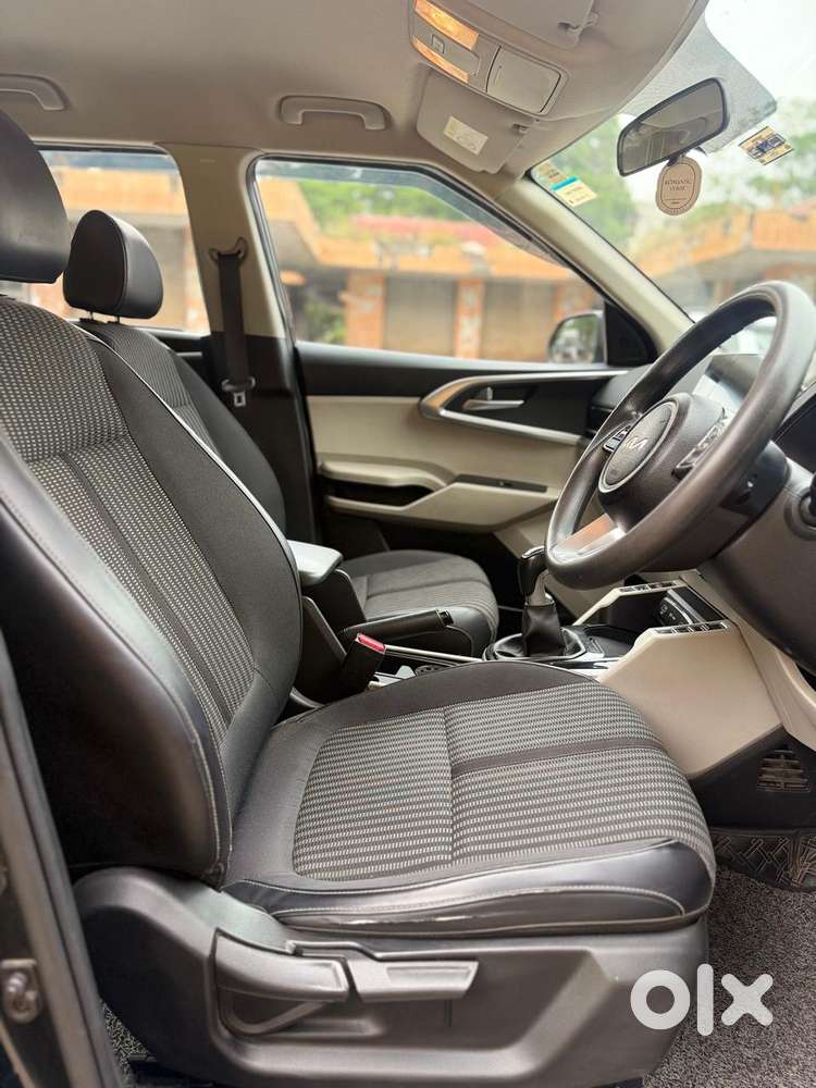 Kia Carens 1.5 Prestige Plus 7 Str Imt, 2022, Diesel