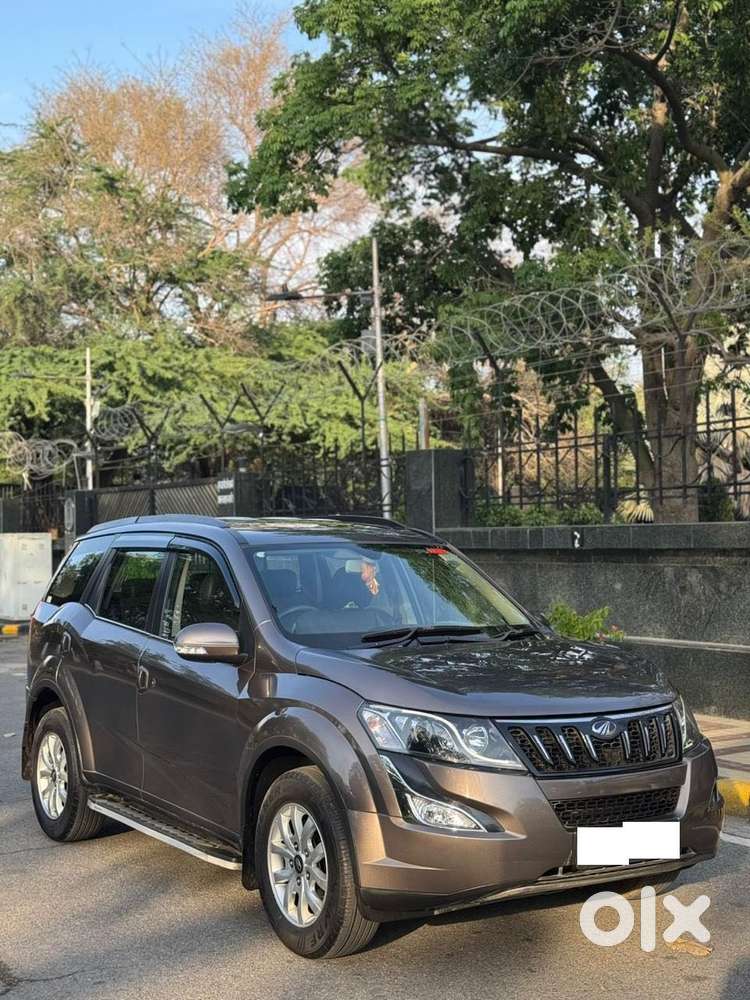 Mahindra Xuv500 2.2 W10 Sportz Edition At, 2018, Diesel