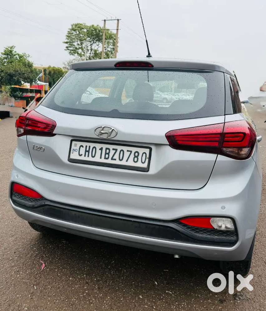 I20 Magna Plus Petrol 2019 Dec 31 Km 30k First Owner Full Insu Both Ke