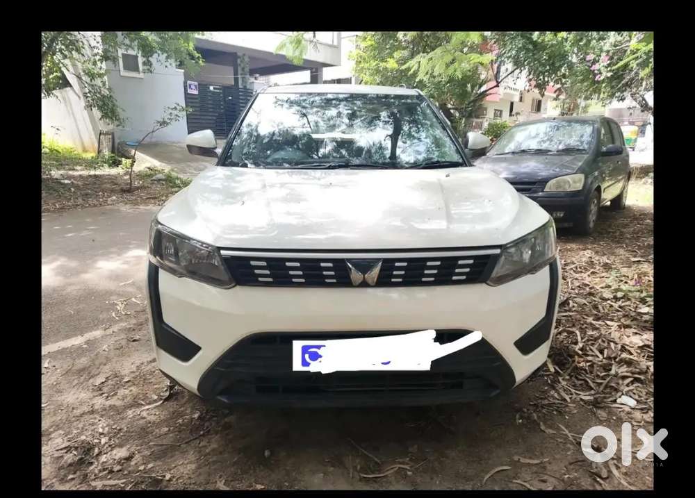 Mahindra Xuv300 1.2 W6 Petrol Automatic 2022