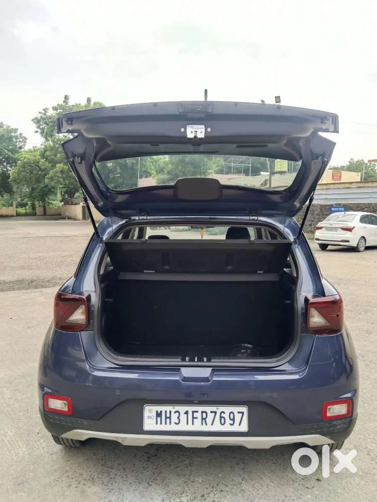 Hyundai Venue 1.2 S Plus, 2021, Petrol