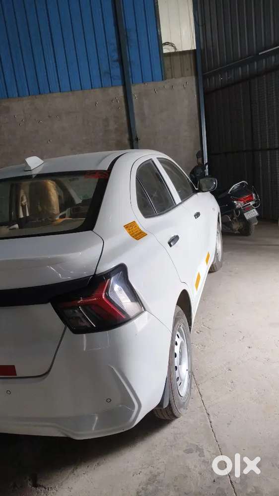 Maruti Suzuki Swift Dzire Tour 2025 Cng & Hybrids 11000 Km Driven