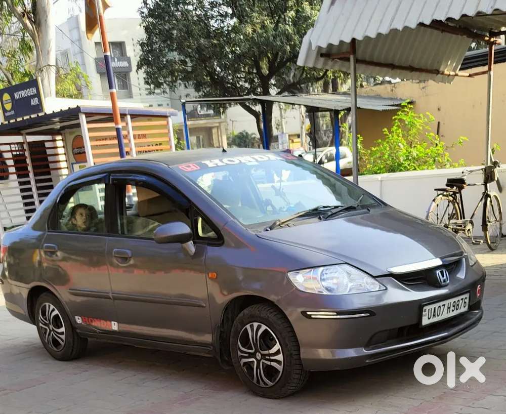 Honda City 2004 Petrol Well Maintained