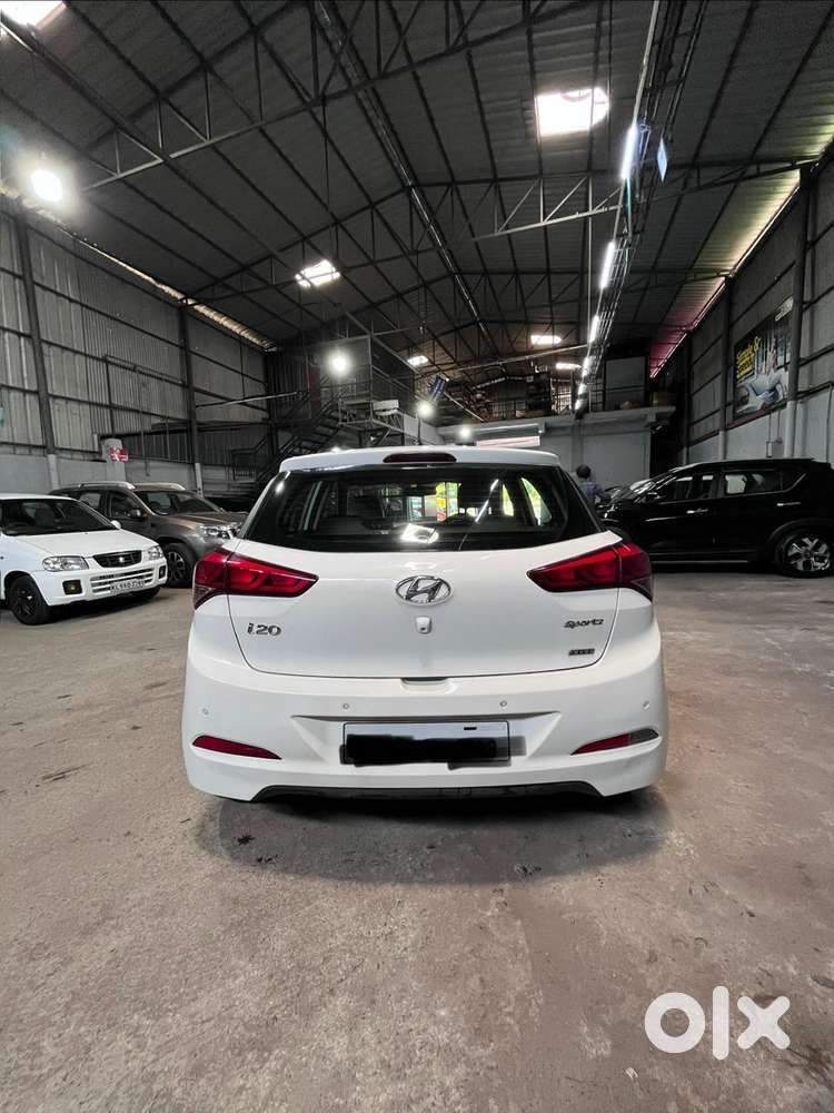 Hyundai I20 Petrol Spotz, 2015, Petrol