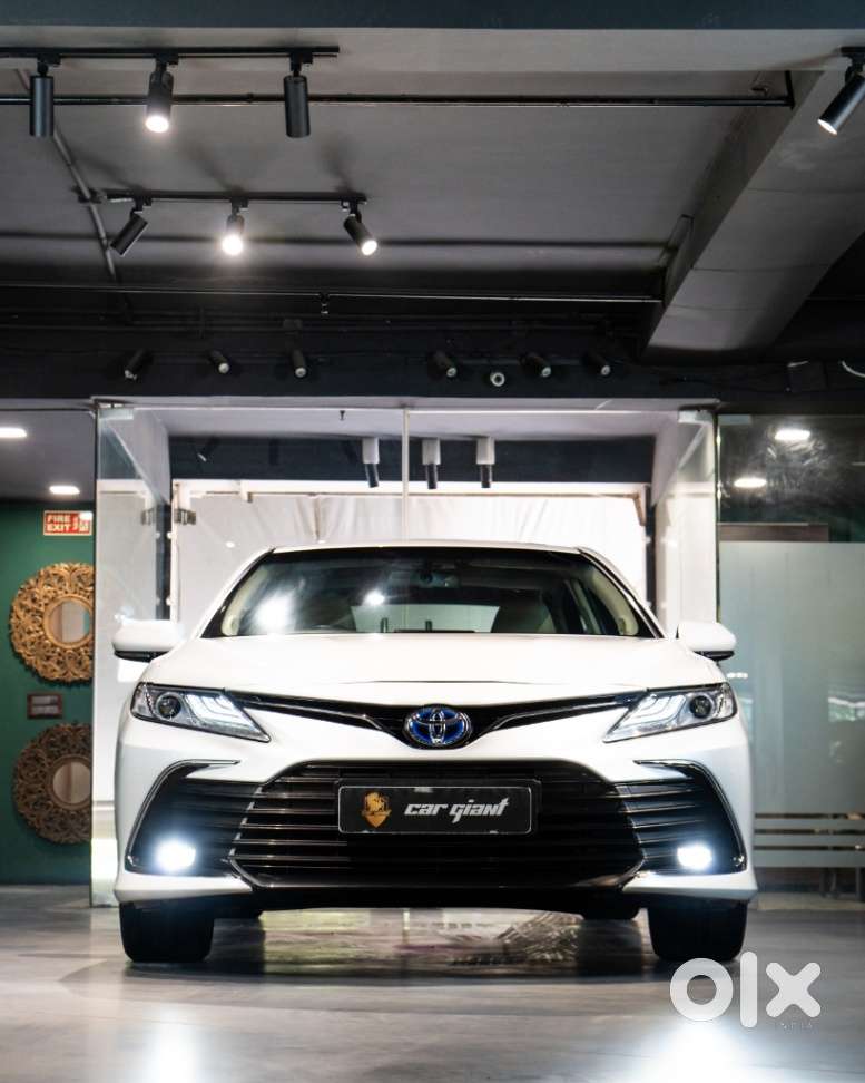 Toyota Camry [2019-ongoing] 2.5 Hybrid, 2024, Petrol