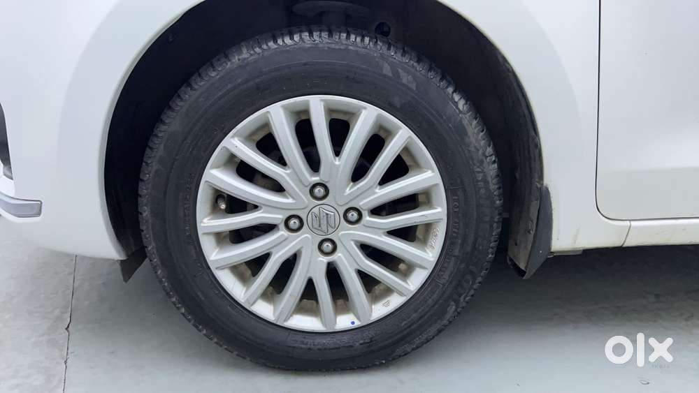 Maruti Suzuki Dzire 1.2 Zxi Amt, 2018, Petrol