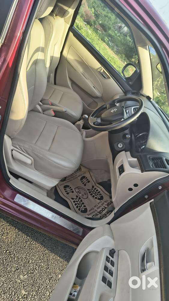 Maruti Suzuki Swift Dzire 1.2 Vxi Bsiv, 2015, Petrol