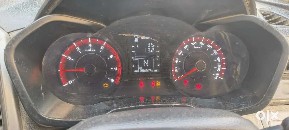 Mahindra Xuv300 2021 Petrol 187000 Km Driven