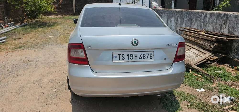 Skoda Rapid 2012 Diesel 156000 Km Driven