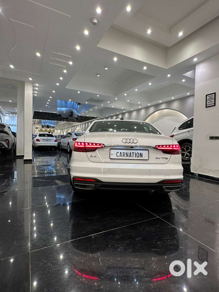 Audi A4 1.8 35 Tfsi Premium Plus, 2023, Petrol