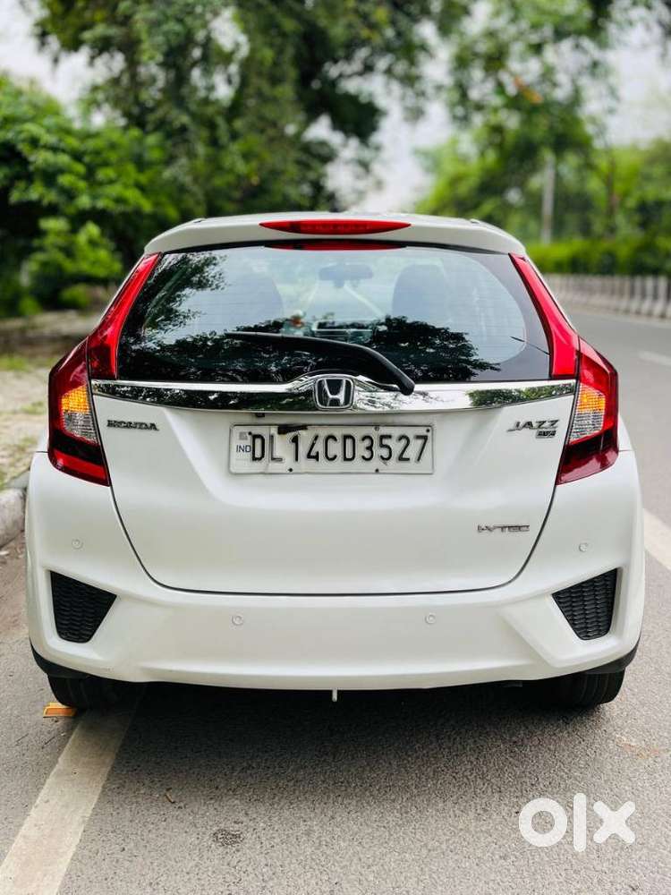 Honda Jazz V Mt Privilege, 2017, Petrol
