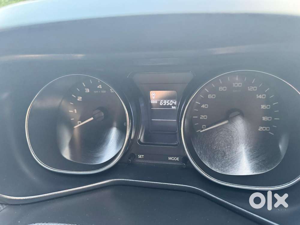 Tata Nexon 1.5 Revotorq Xza Plus, 2020, Petrol