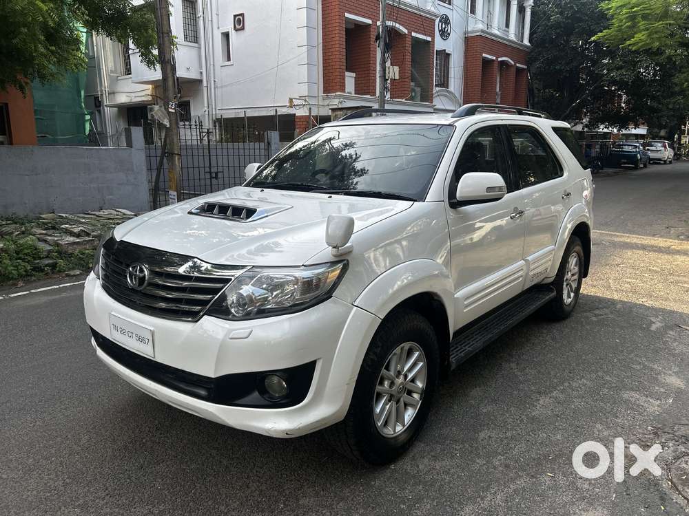 Toyota Fortuner 3.0 4x2 Automatic, 2012, Diesel