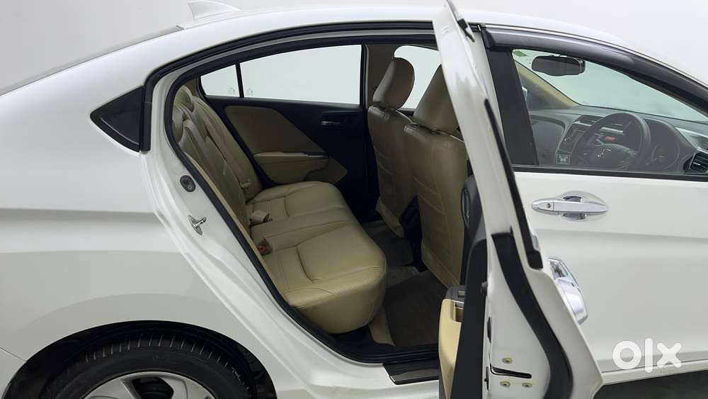 Honda City I-vtec S, 2015, Petrol