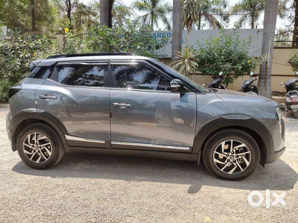 Mahindra Xuv 3xo Ax5 Ds Mt, 2024, Petrol