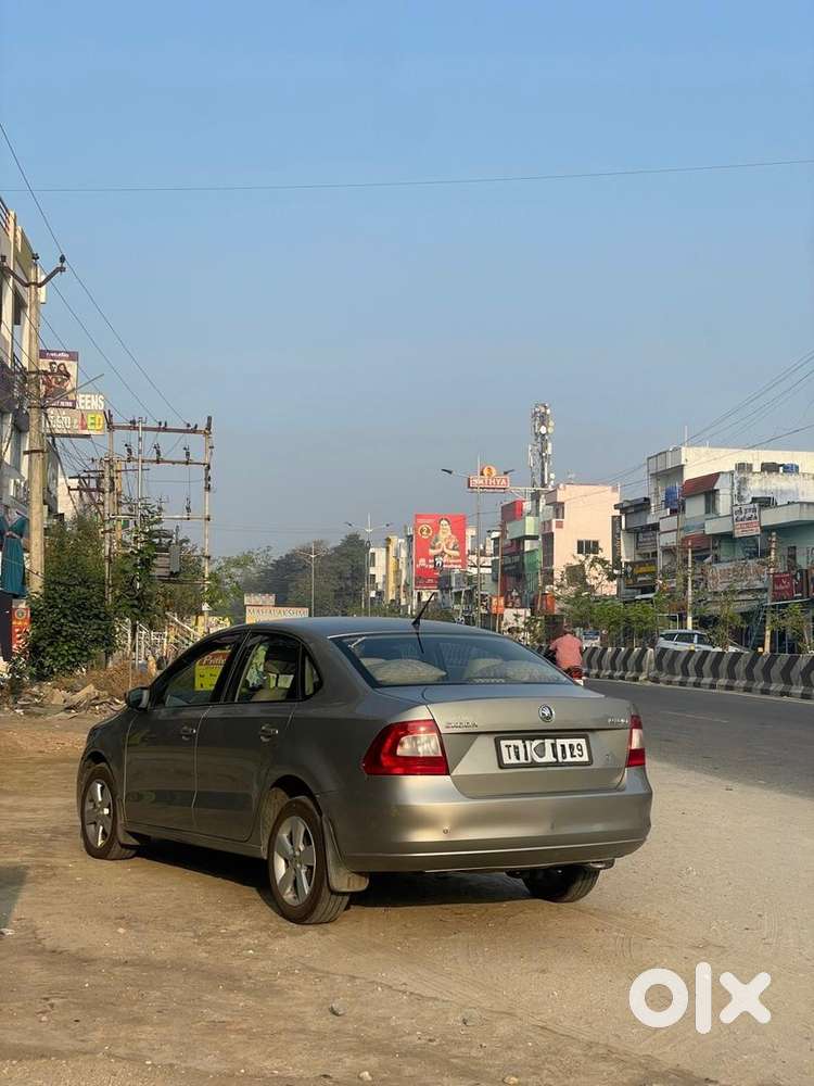 Skoda Rapid Elegance 2016