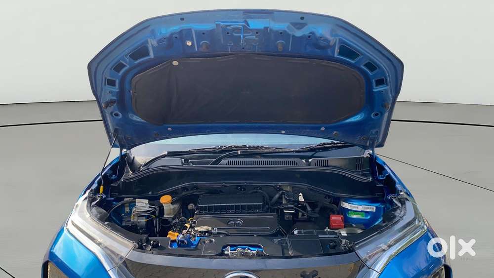 Tata Punch 1.2 Revotron Creative Amt Dual Tone, 2021, Petrol