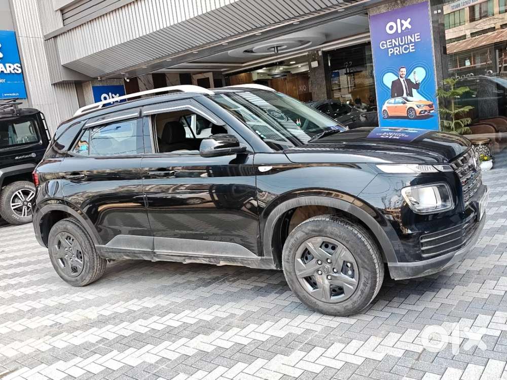 Hyundai Venue S 1.2 Petrol, 2024, Petrol
