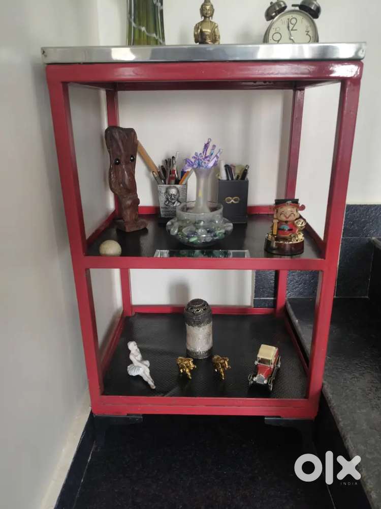 Multi purpose metal decoration Stand  .