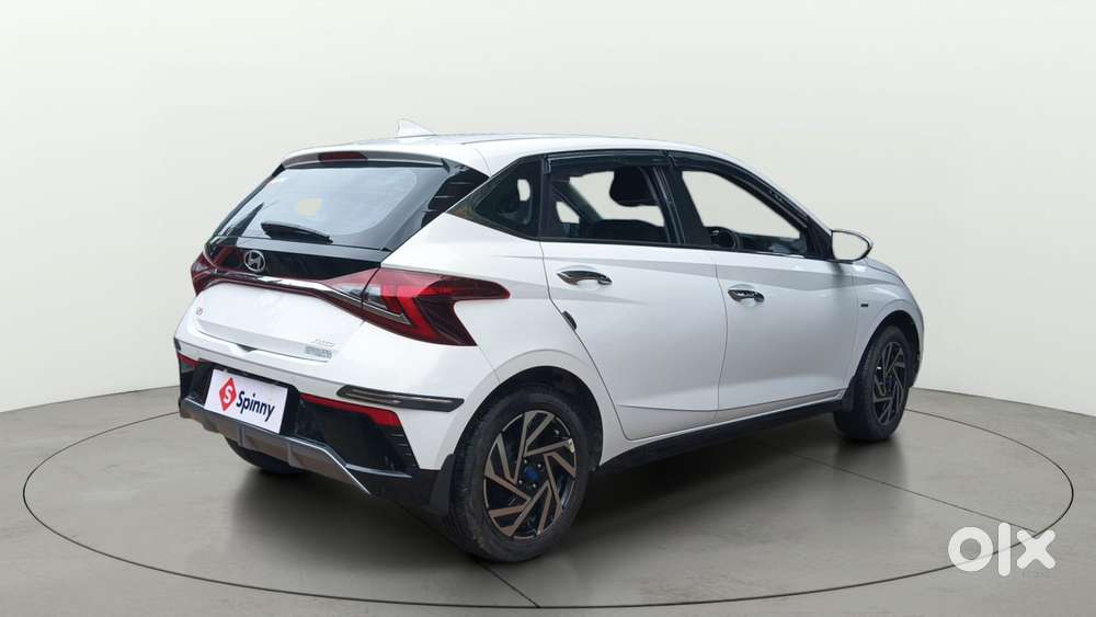 Hyundai New I20 1.2 Asta (o) Ivt, 2024, Petrol