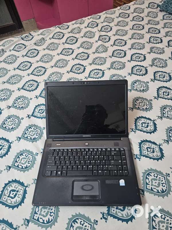 Compaq Presario c700 laptop.
