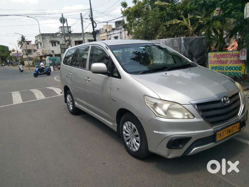 Toyota Innova 2013