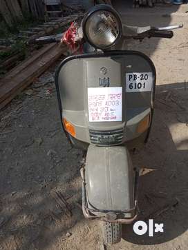 Bajaj chetak hot sale olx