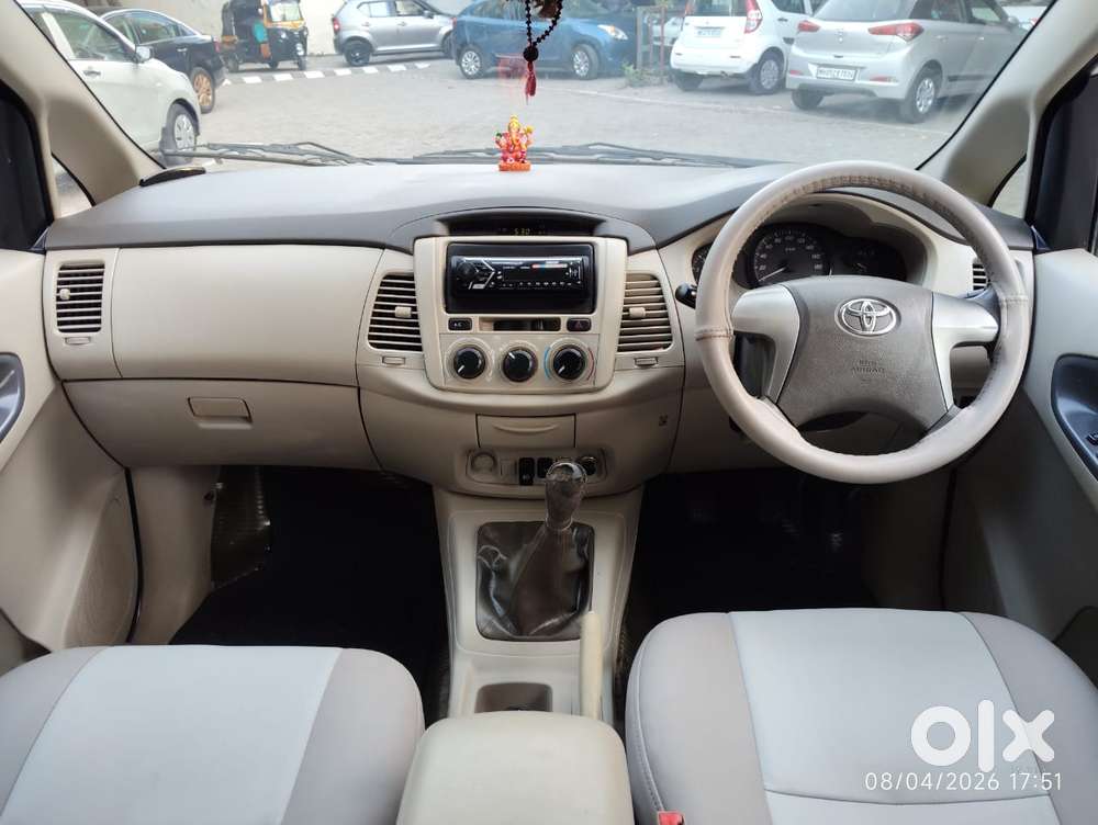 Toyota Innova 2.5 G (diesel) 8 Seater, 2012, Diesel