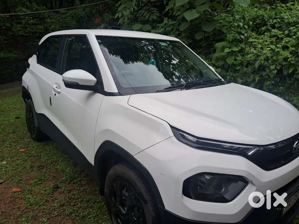 Tata Punch Revotron 2022 Adventure Amt