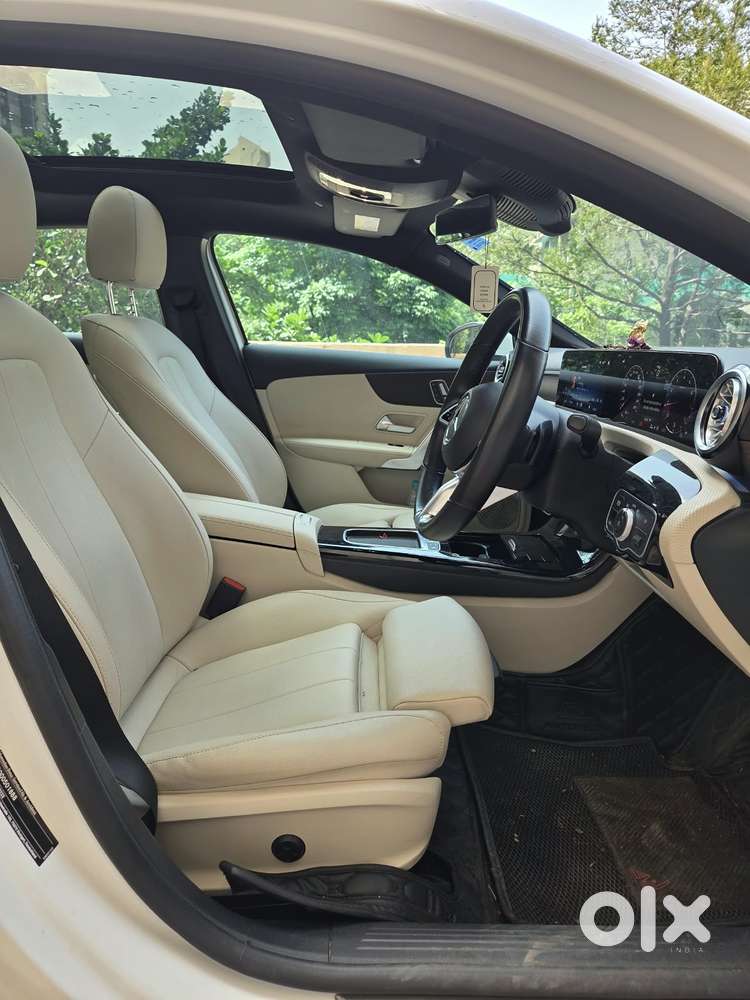Mercedes-benz A-class Limousine 200, 2025, Petrol