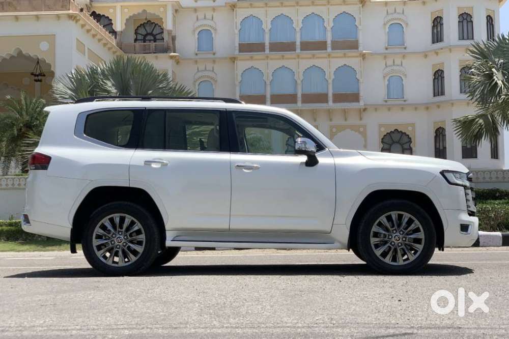 Toyota Land Cruiser 3.3 Zx Diesel, 2026, Diesel